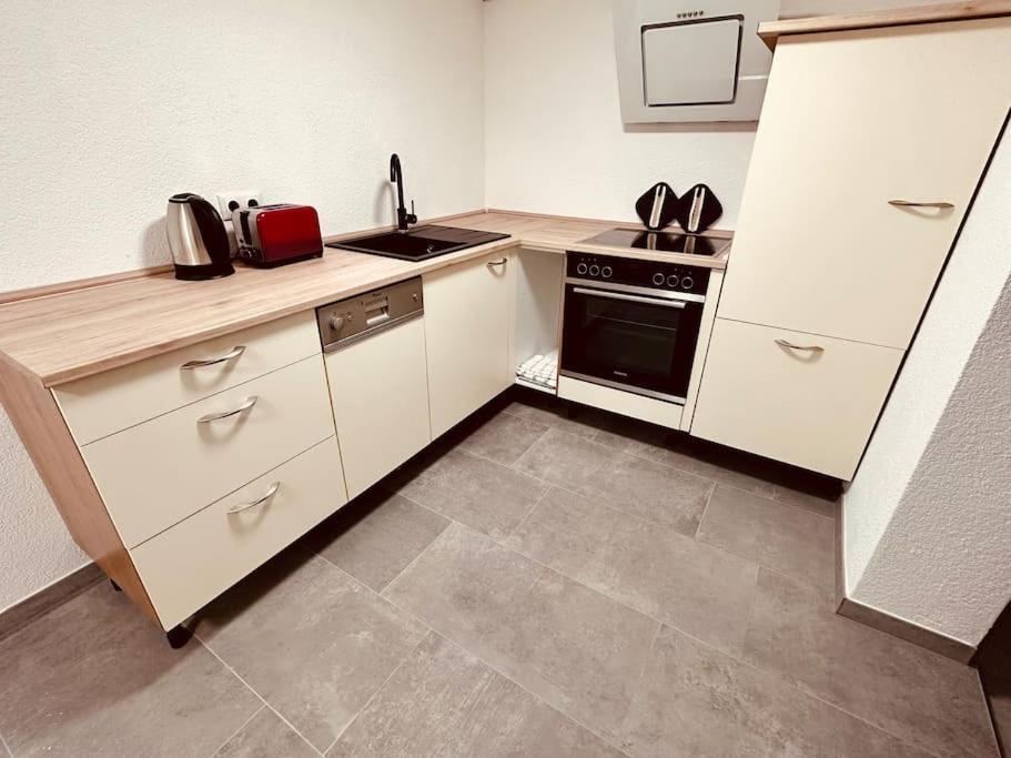 Gemuetliche Wohnung In Леверкузен Экстерьер фото